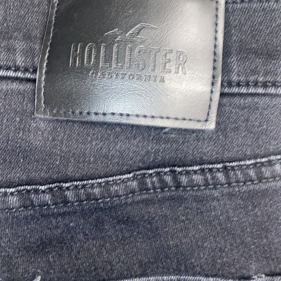 Black Hollister skinny jeans - Picture 2 of 6